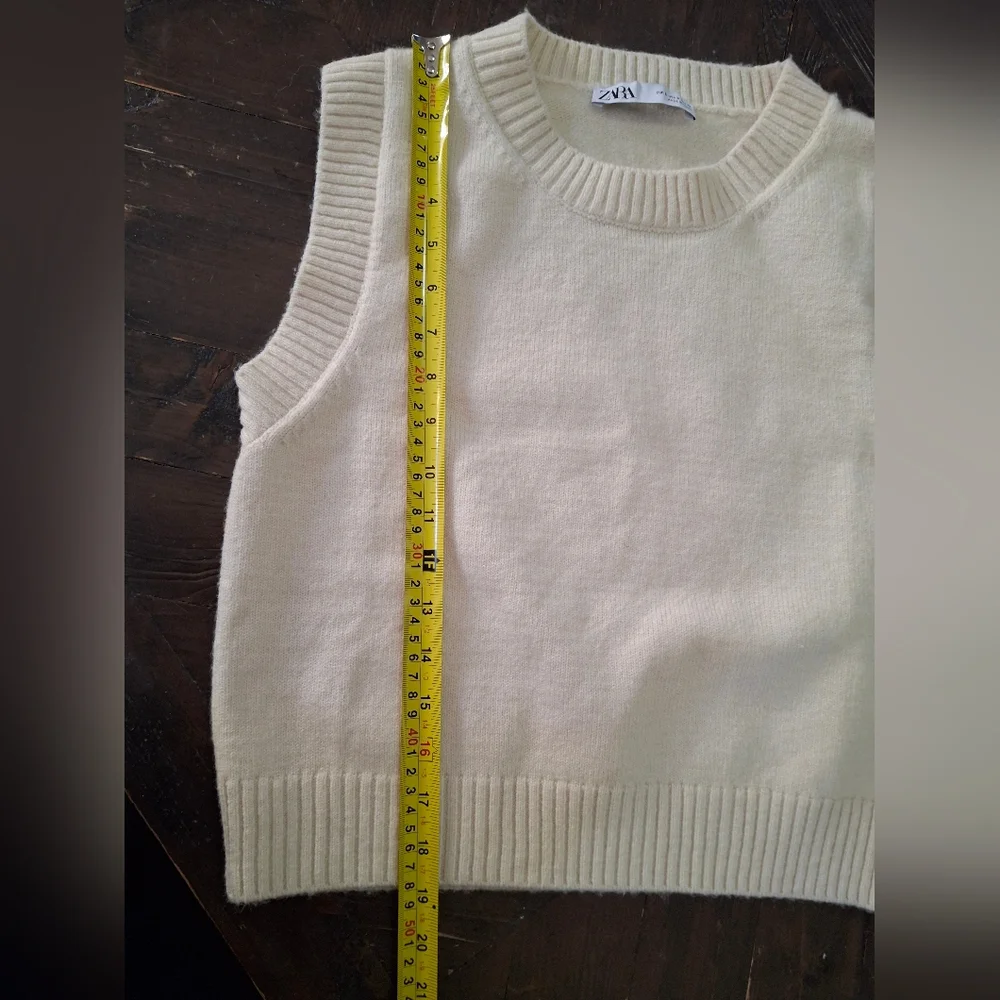 Zara elegant cozy